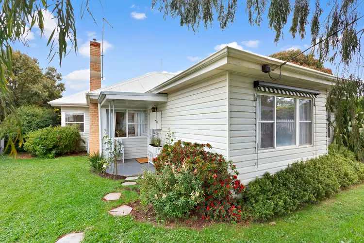 9 Daylesford Clunes Road, Blampied VIC 3364