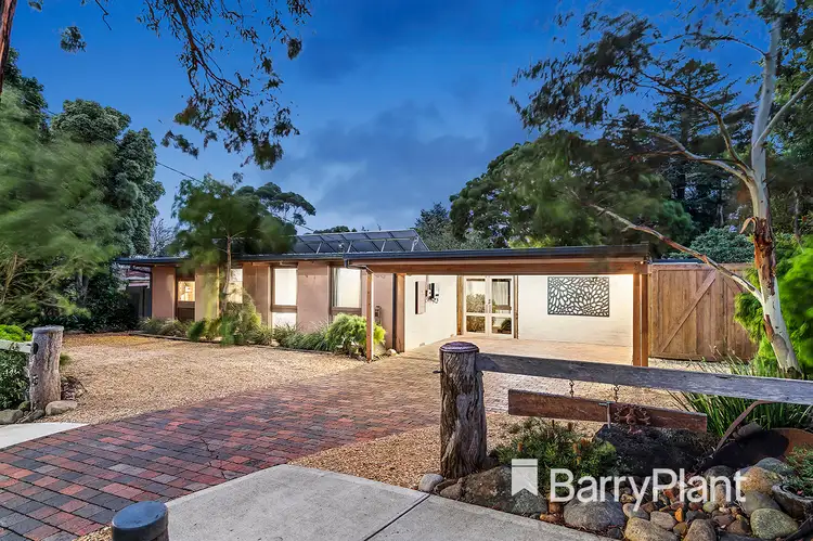 10 Parkvalley Drive, Chirnside Park VIC 3116