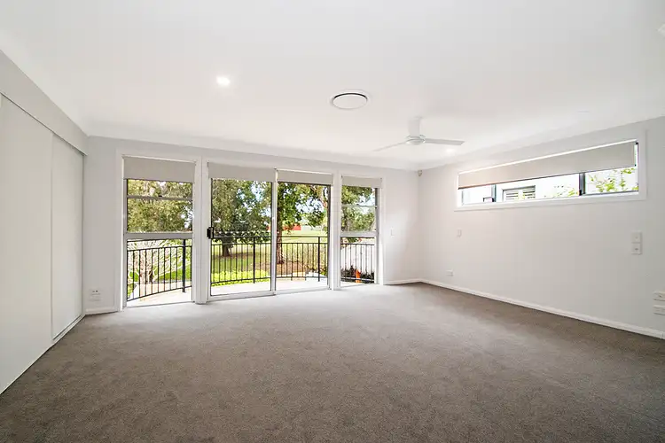 Sixth view of Homely house listing, 2/8 Vespa Crescent, Surfers Paradise QLD 4217