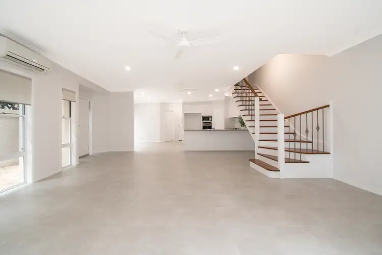 Seventh view of Homely house listing, 2/8 Vespa Crescent, Surfers Paradise QLD 4217