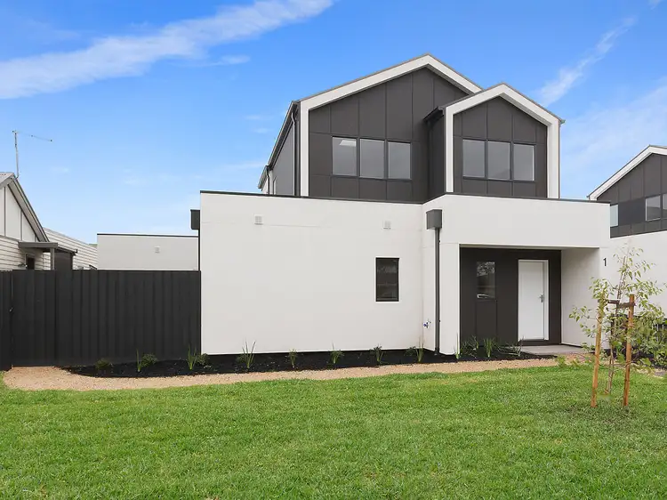 Main view of Homely townhouse listing, 1/4-6 Hazel Street, Belmont VIC 3216
