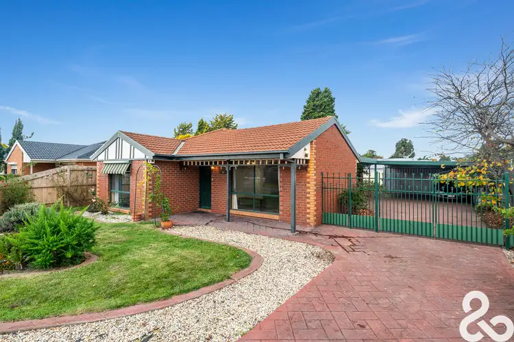 70 Carbon Crescent, Mill Park VIC 3082