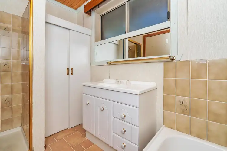 Sixth view of Homely house listing, 4 Dalmont Grove, Norlane VIC 3214