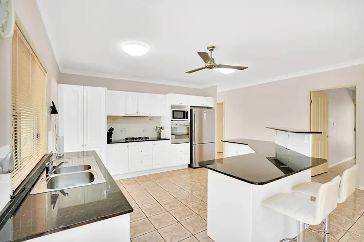 Fifth view of Homely house listing, 2 Wedelia Court, Mooroobool QLD 4870