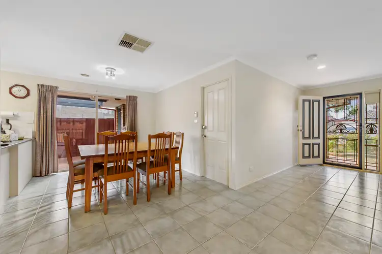 Fifth view of Homely house listing, 4 Avenham Court, Hillside VIC 3037