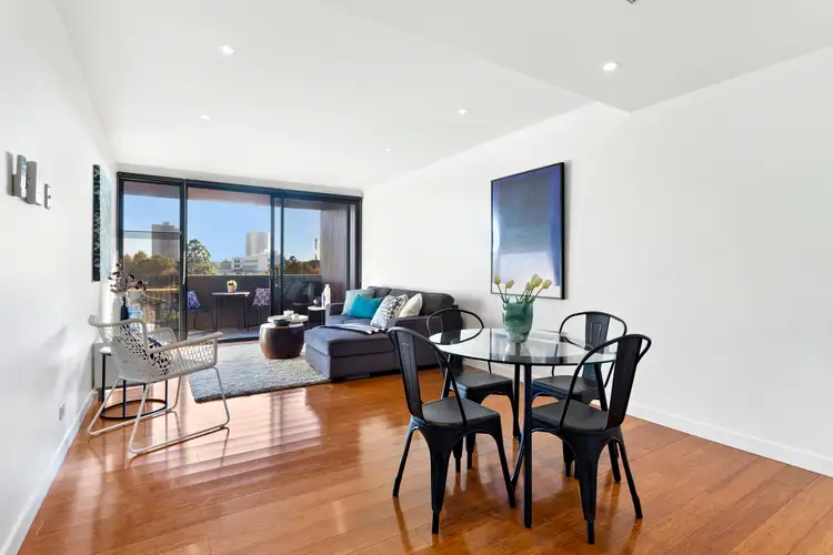 Fourth view of Homely apartment listing, 302/18 Hull Street, Richmond VIC 3121