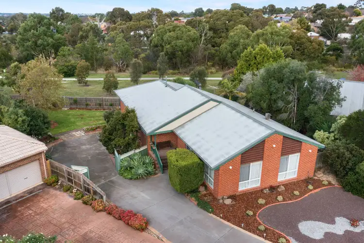 21 Dalkeith Court, Sunbury VIC 3429