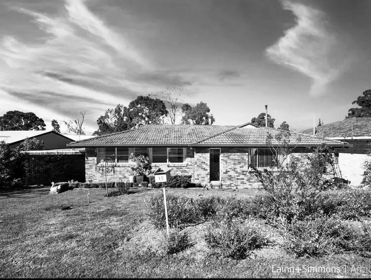 10 Campion Parade, Armidale NSW 2350