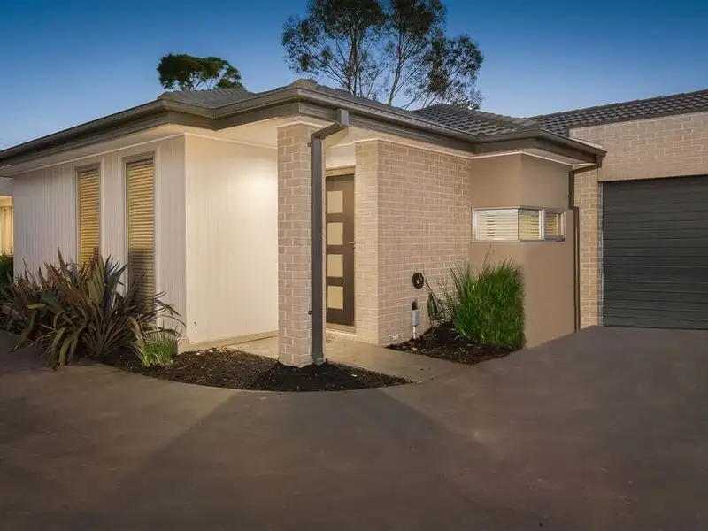 Main view of Homely unit listing, 3/35 Van Ness Avenue, Mornington VIC 3931