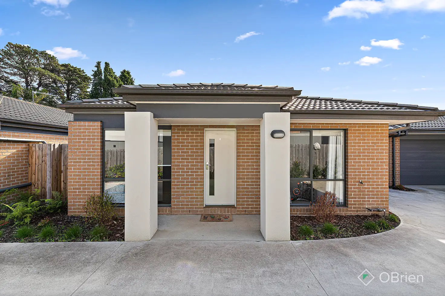 Main view of Homely unit listing, 4 Lenlucy Place, Somerville VIC 3912