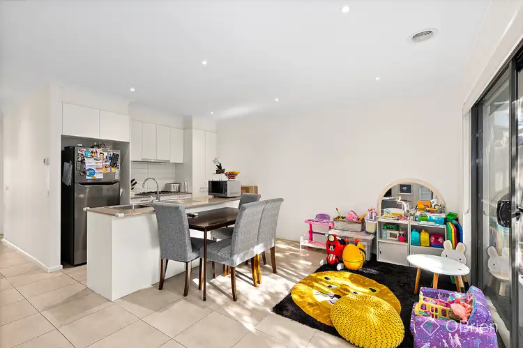 Fifth view of Homely unit listing, 4 Lenlucy Place, Somerville VIC 3912