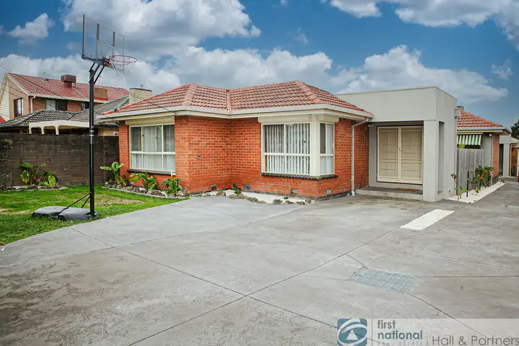 1/3 Pearson Street, Dandenong North VIC 3175