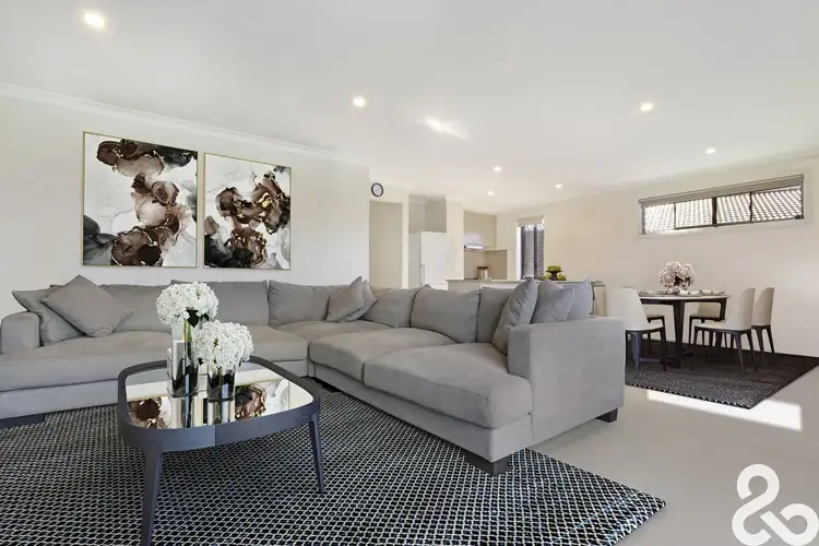 Second view of Homely house listing, 7 Cantie Place, Doreen VIC 3754