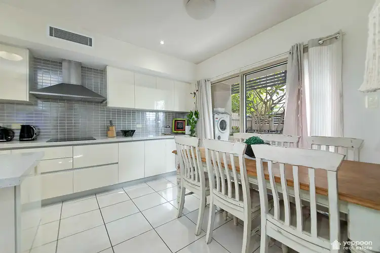 Fifth view of Homely unit listing, 2/20 Melbourne Street, Yeppoon QLD 4703