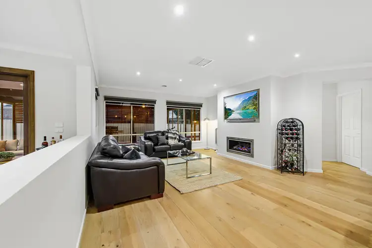 Second view of Homely house listing, 16 Caledonian Crescent, Hillside VIC 3037