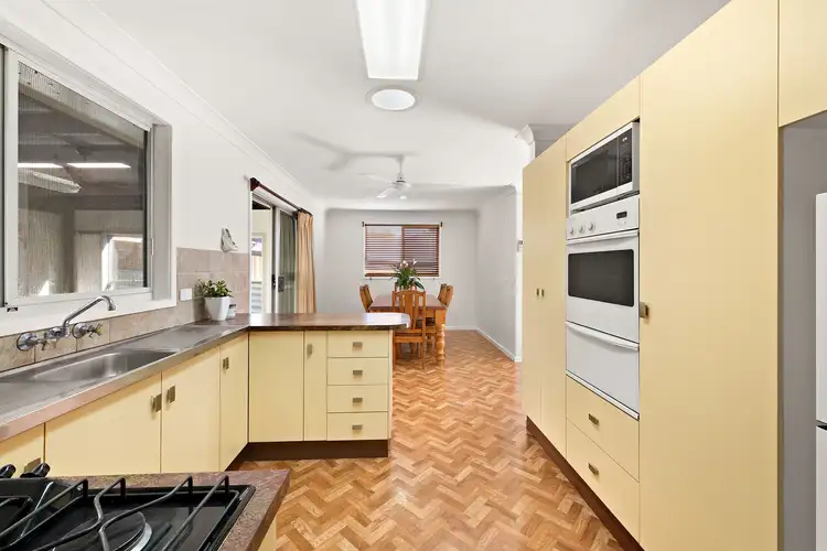 Fifth view of Homely house listing, 25 Kestrel Avenue, Mount Hutton NSW 2290