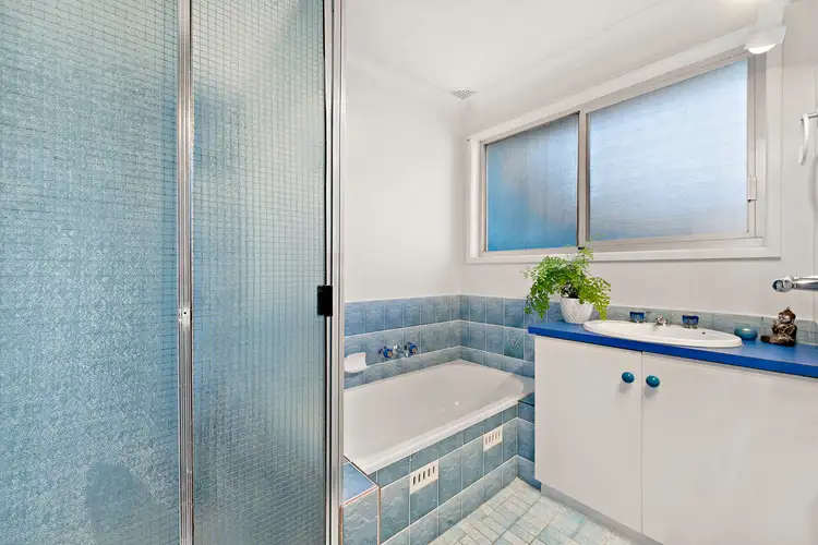 Sixth view of Homely house listing, 25 Kestrel Avenue, Mount Hutton NSW 2290