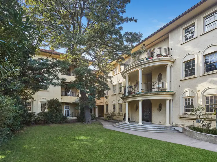 8/20 Princes Street, St Kilda VIC 3182