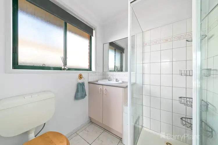 Sixth view of Homely house listing, 9 Godwin Avenue, Narre Warren VIC 3805