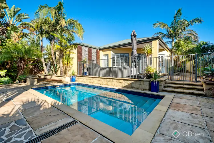 31 Manorwoods Drive, Frankston VIC 3199