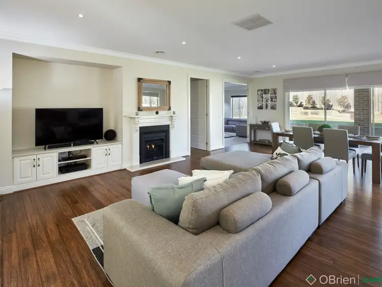 Third view of Homely house listing, 4 Finch Court, Drouin VIC 3818