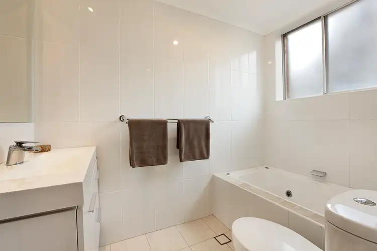 Fourth view of Homely unit listing, 7/765 Pittwater Road, Dee Why NSW 2099