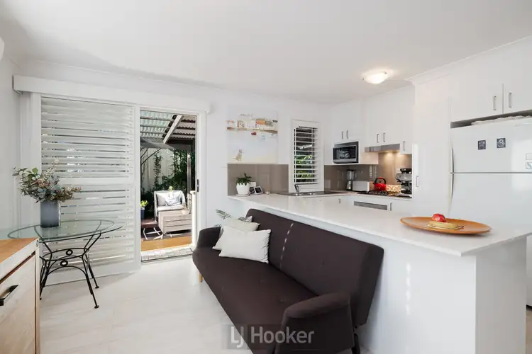 Fifth view of Homely townhouse listing, 2/49 Lurnea Crescent, Valentine NSW 2280