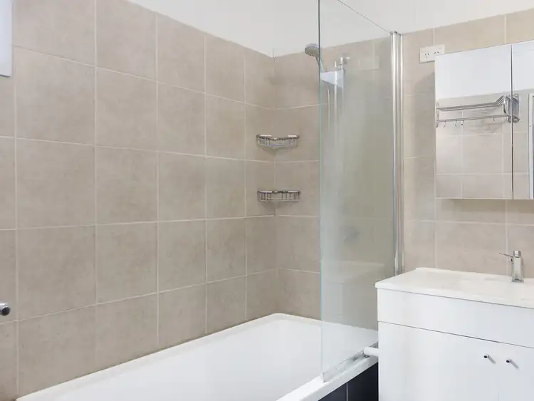 Fifth view of Homely house listing, 24 Glenmore Road, Park Avenue QLD 4701