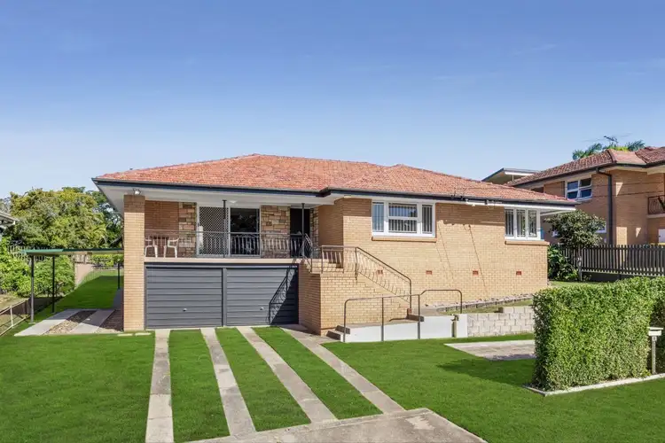 4 Bourrelet Street, Tarragindi QLD 4121