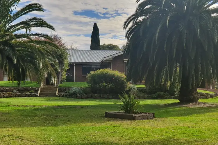 12 Denhill Court, Bolwarra VIC 3305