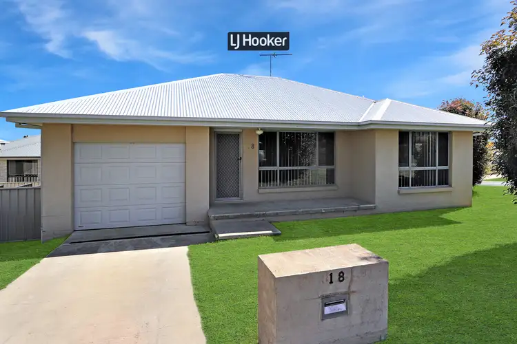 18 Lake Inverell Drive, Inverell NSW 2360