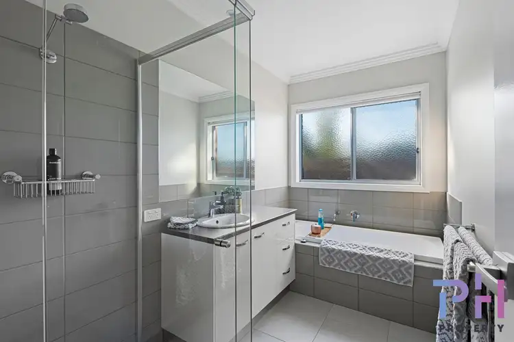 Fifth view of Homely house listing, 2/28 Bayne Street, North Bendigo VIC 3550