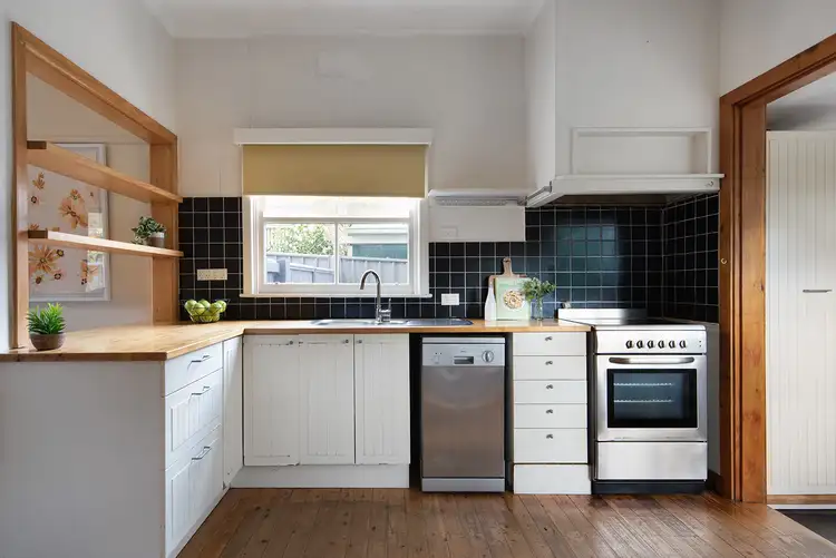 Fifth view of Homely house listing, 4 Douglas Crescent, Castlemaine VIC 3450