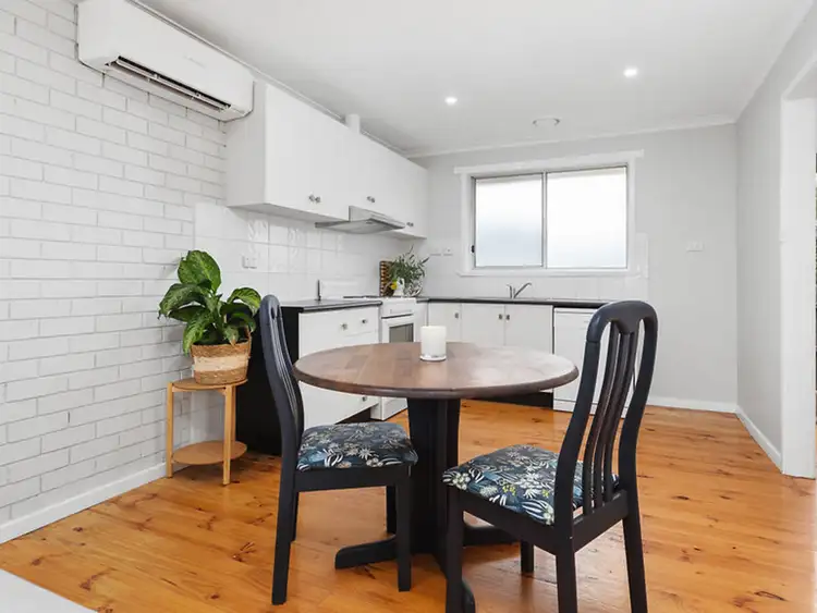 Sixth view of Homely house listing, 2/75 Cuthberts Road, Alfredton VIC 3350