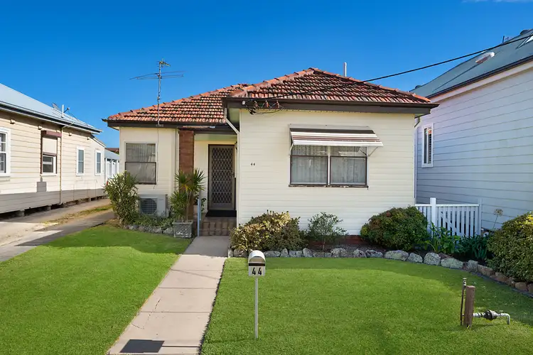 44 Belmore Street, Adamstown NSW 2289