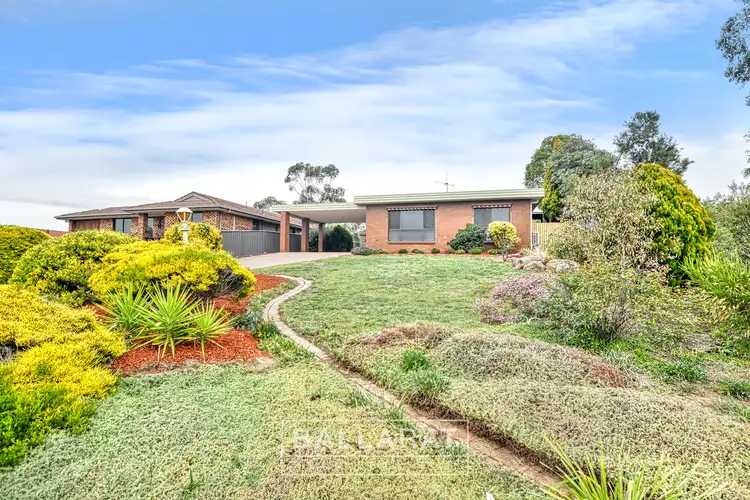 8 Coobah Court, Maryborough VIC 3465