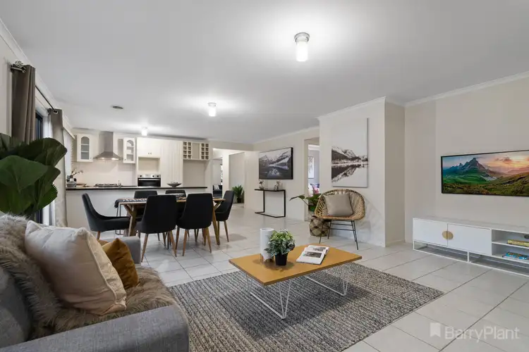 Sixth view of Homely house listing, 8 Ormiston Place, Narre Warren South VIC 3805