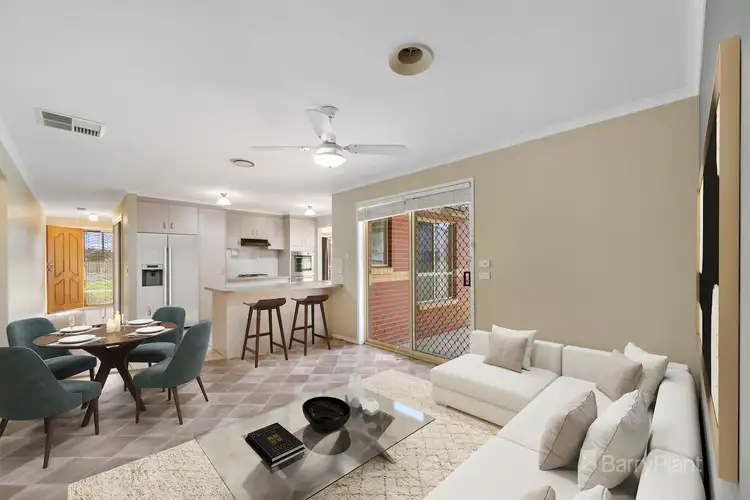 Third view of Homely house listing, 5 Paruna Place, Hoppers Crossing VIC 3029
