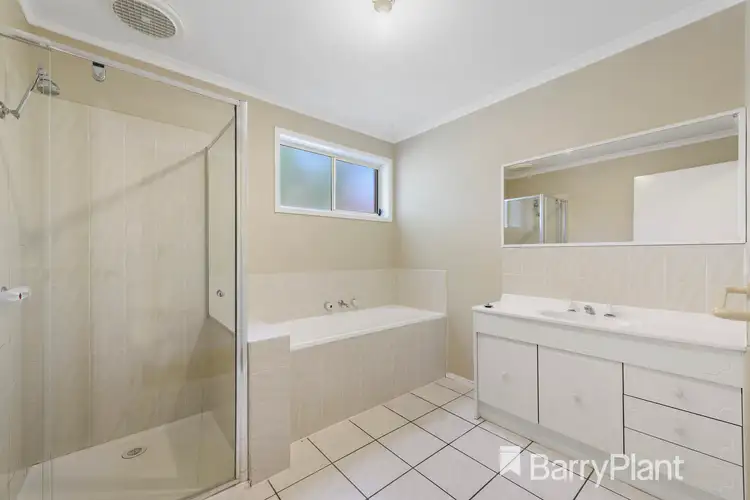 Sixth view of Homely house listing, 5 Paruna Place, Hoppers Crossing VIC 3029