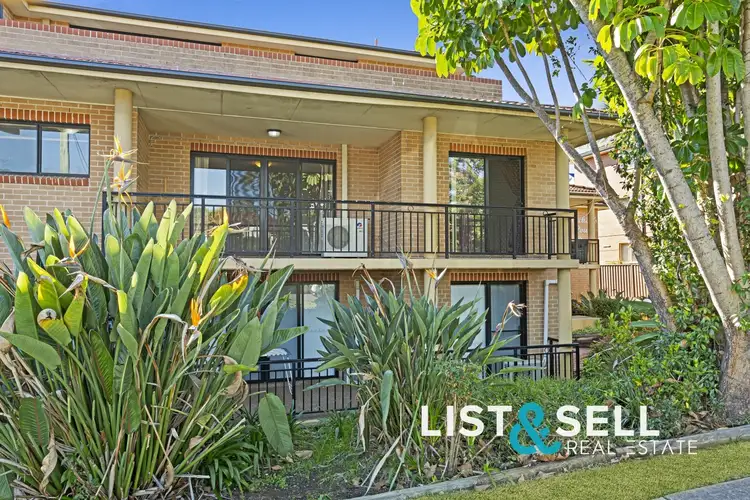 Second view of Homely unit listing, 4/12-16 Short Road, Riverwood NSW 2210