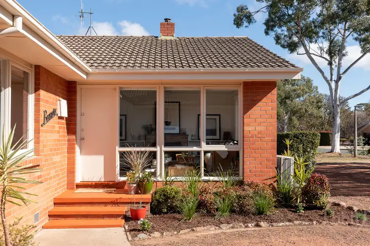 16 Legge Street, Downer ACT 2602
