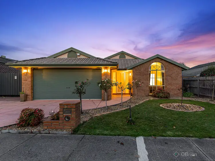 Second view of Homely house listing, 5 Peach Blossom Court, Narre Warren South VIC 3805