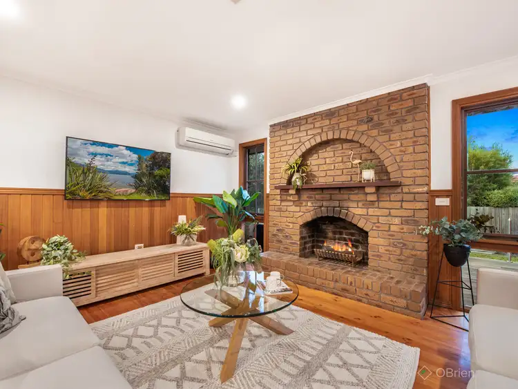 Sixth view of Homely house listing, 4 Shannon Way, Berwick VIC 3806