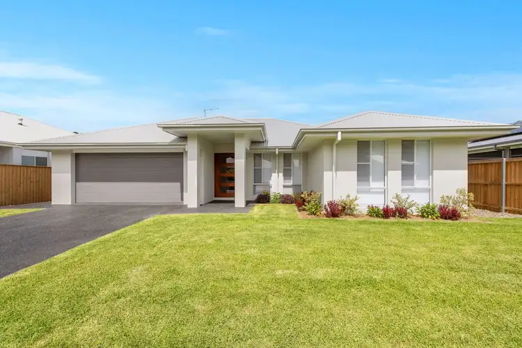 10 Water Vine Street, Sapphire Beach NSW 2450