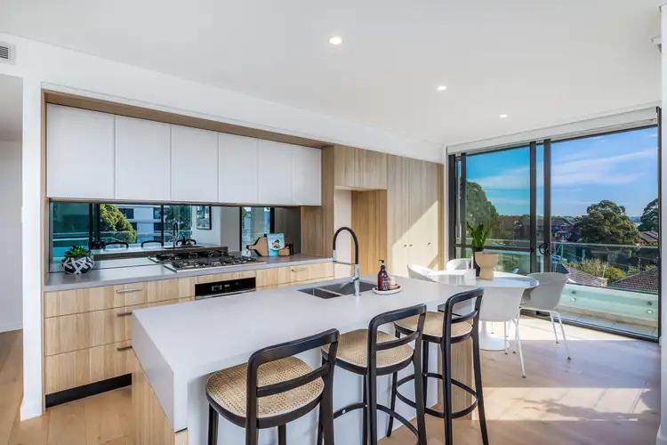 Main view of Homely unit listing, 24/5 Gurrier Avenue, Miranda NSW 2228