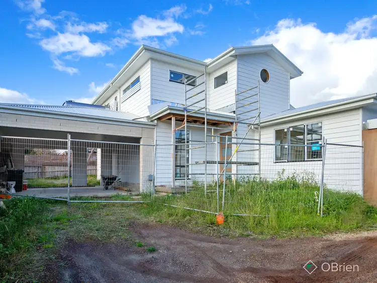 2/33 Ithaca Road, Frankston South VIC 3199