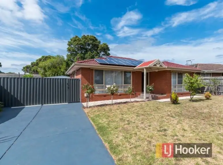 Main view of Homely house listing, 42 Thomas Crescent, Cranbourne VIC 3977