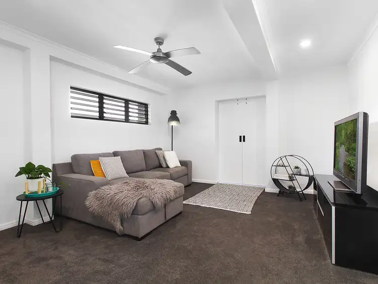 Fifth view of Homely house listing, 4 De Vere Road, Pacific Paradise QLD 4564