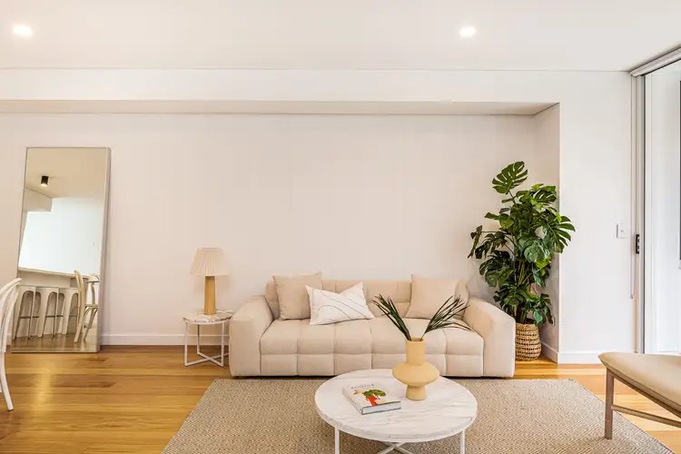 Fifth view of Homely townhouse listing, 2/32 Seaview Street, Cronulla NSW 2230