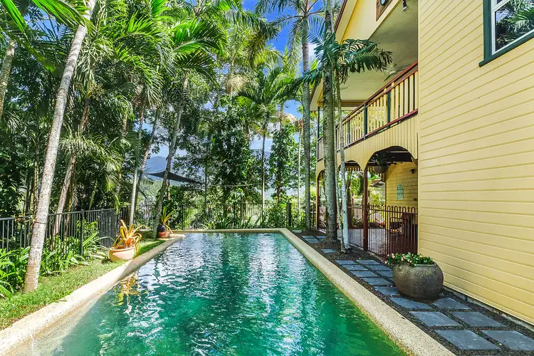 7 Donnelly Close, Brinsmead QLD 4870